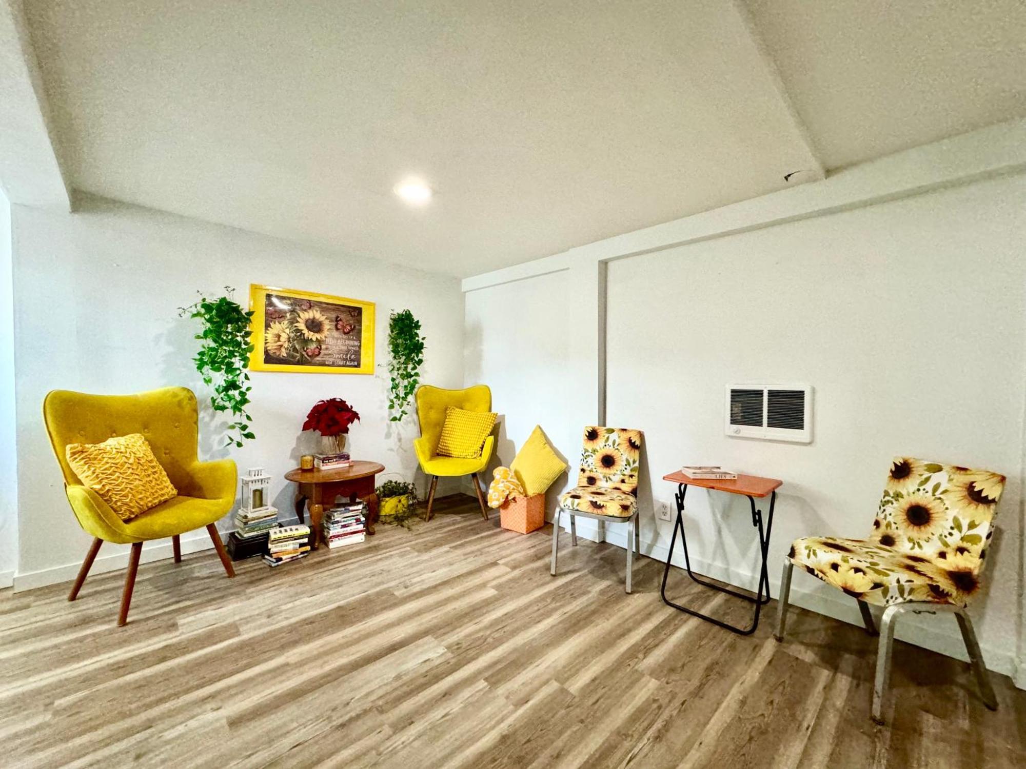 Tiny Private Room On The 1St Floor With Shared Bathroom Near Seatac Airport And Downtown 西雅图 外观 照片