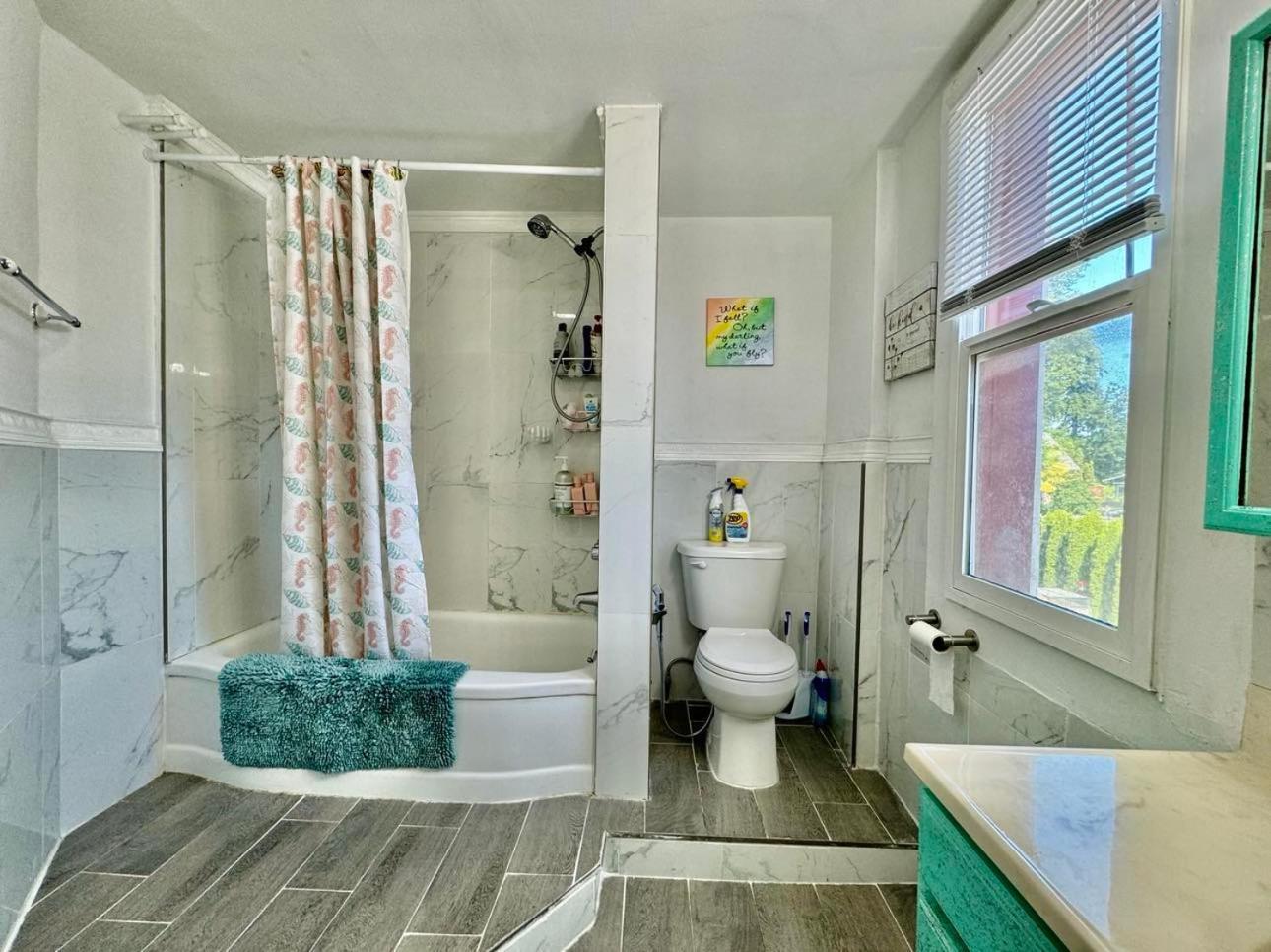 Tiny Private Room On The 1St Floor With Shared Bathroom Near Seatac Airport And Downtown 西雅图 外观 照片